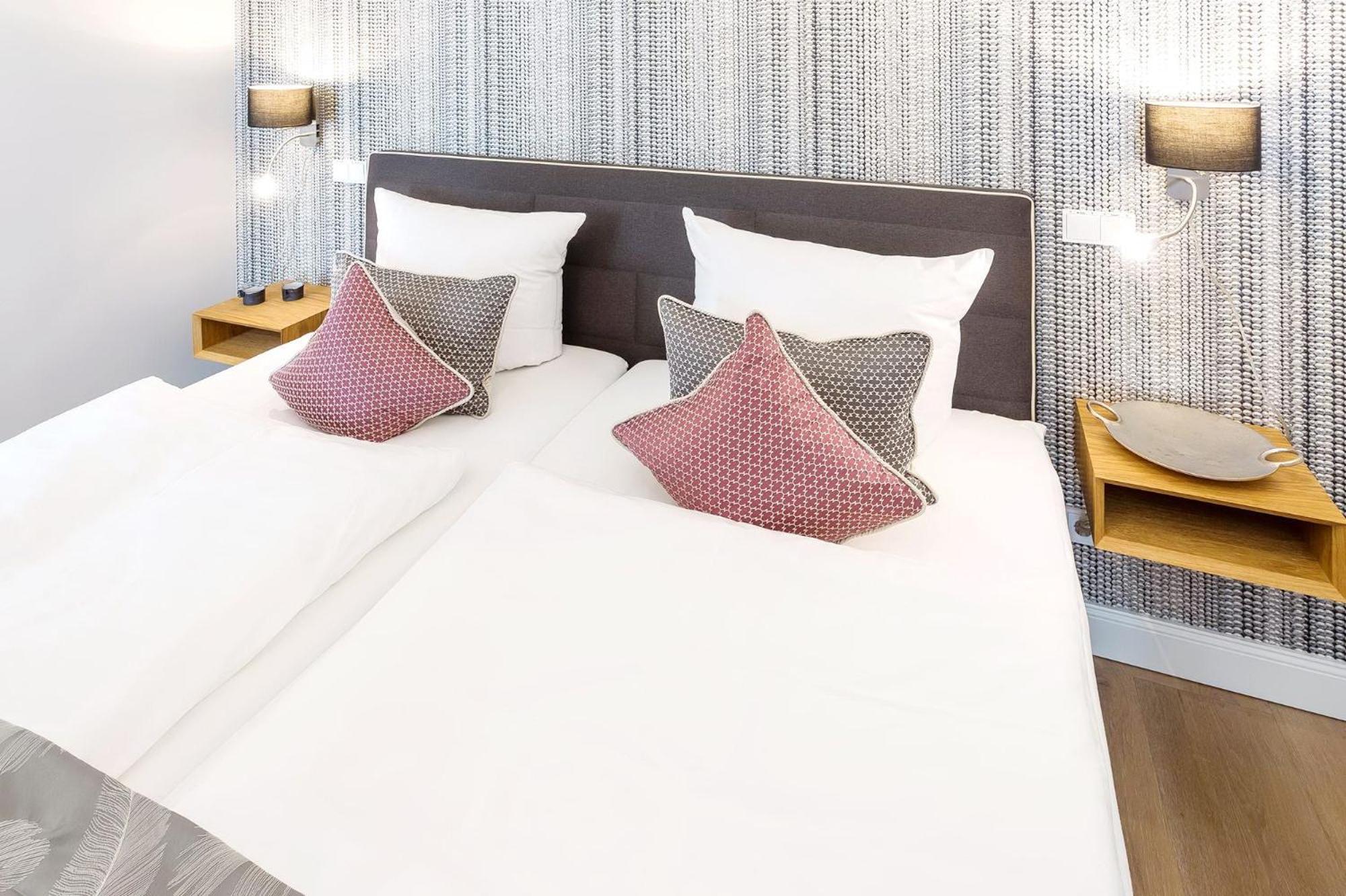 First White Pearl Apartment Sellin  Ngoại thất bức ảnh